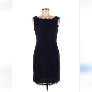ADRIANA PAPELL/ SIZE 12 / knee length cocktail dress / Navy blue